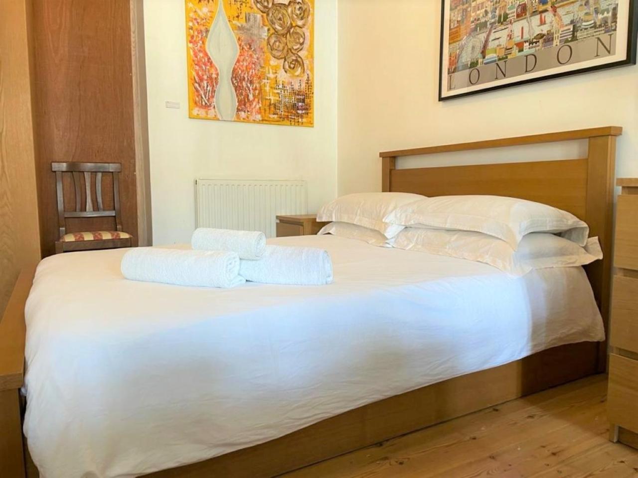 Studio Flat Without Kitchen At Kentish Town Londen Buitenkant foto